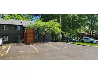 More Details about MLS # 531066051 : 12618 NW BARNES RD 11