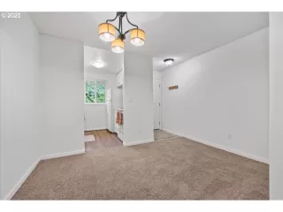 Photo #5: 531066051 Listing