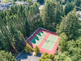 Photo #2: 531267258 Listing