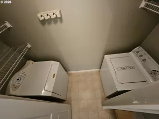 Photo #4: 531615085 Listing