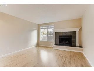 Photo #5: 532571590 Listing 