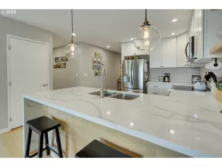 Photo #2: 532852442 Listing 