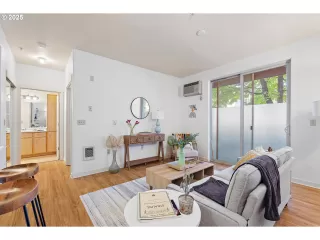 Photo #6: 533014964 Listing