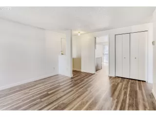 Photo #6: 534042149 Listing 