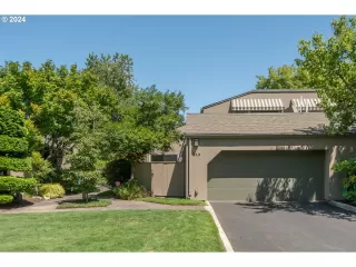 Photo #3: 534398172 Listing 