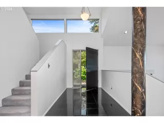 Photo #6: 534398172 Listing 