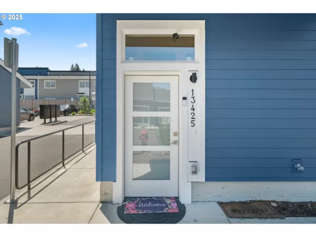 MLS: 536923347 Condo For Sale