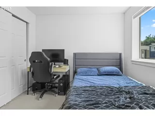 Photo #5: 536923347 Listing