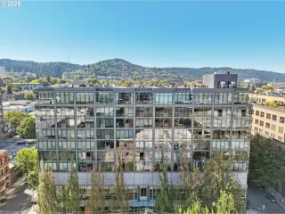 Photo #2: 537110751 Listing 