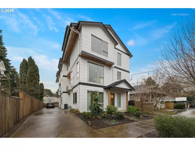 MLS: 537500160 Condo For Sale