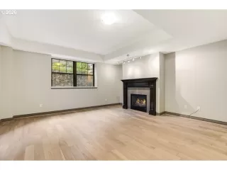 Photo #5: 537551715 Listing 