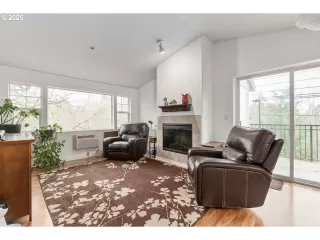 Photo #6: 538065602 Listing