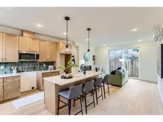 Photo #3: 538639650 Listing 