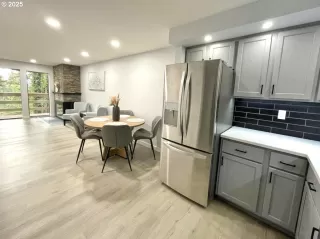 Photo #6: 539325387 Listing