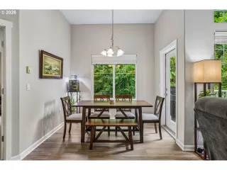 Photo #2: 540966337 Listing