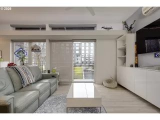 Photo #3: 541799651 Listing 