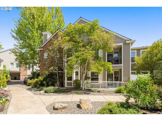 MLS: 542696478 Condo For Sale