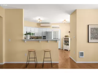 Photo #1: 542696478 Listing