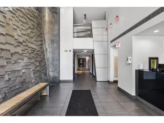 Photo #2: 543233552 Listing 