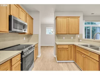 Photo #3: 543928179 Listing 