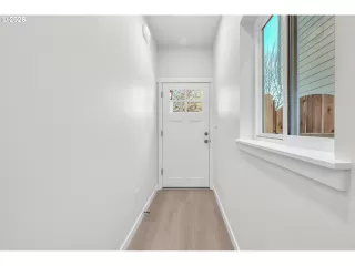 Photo #3: 544199685 Listing