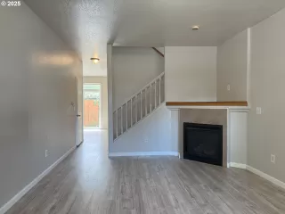 Photo #3: 544235016 Listing