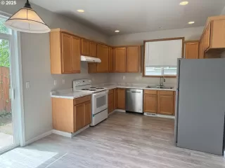 Photo #5: 544235016 Listing