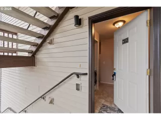 Photo #2: 544317164 Listing