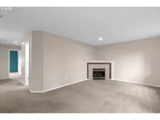 Photo #6: 544317164 Listing