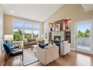 Photo #5: 545076373 Listing