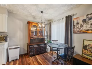 Photo #1: 545641439 Listing