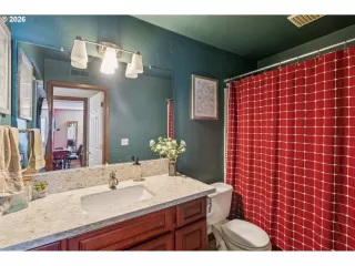 Photo #5: 545641439 Listing