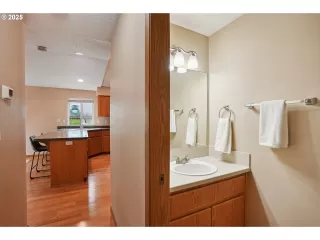 Photo #1: 545667979 Listing