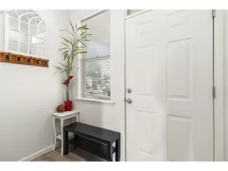 Photo #5: 545691248 Listing 