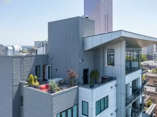 Photo #3: 545696514 Listing