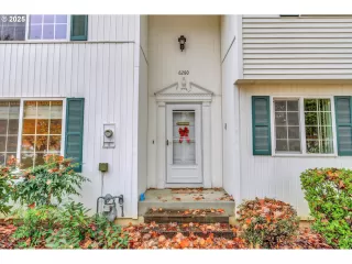 Photo #6: 547756714 Listing