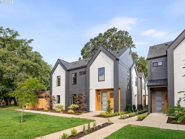 MLS: 548132318 Condo For Sale