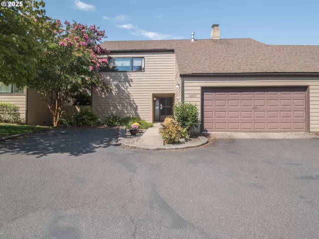 MLS: 549318582 Condo For Sale