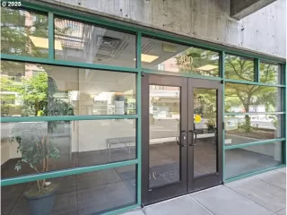 Photo #1: 549592866 Listing