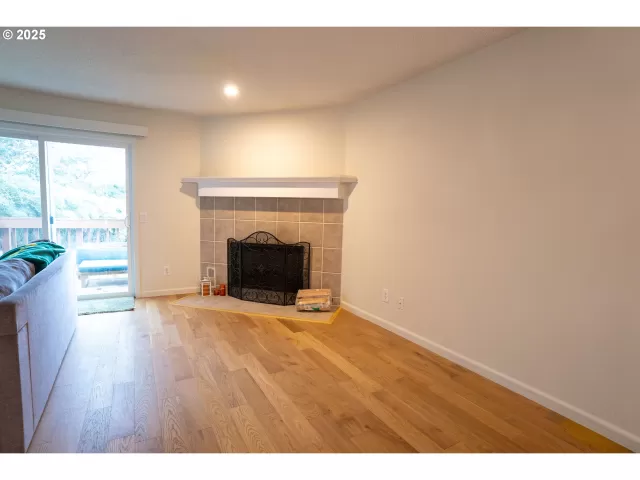 MLS: 549940824 Condo For Sale