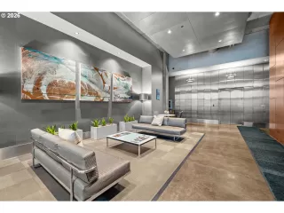 Photo #2: 550055945 Listing 