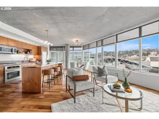 Photo #5: 550055945 Listing 