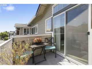 Photo #1: 550101926 Listing 