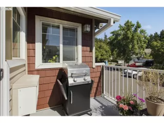 Photo #2: 550101926 Listing 