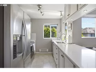 Photo #6: 550101926 Listing 