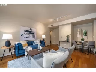 Photo #3: 550281446 Listing 