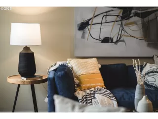 Photo #4: 550281446 Listing 