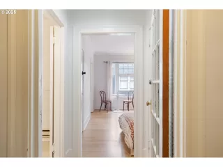 Photo #5: 551149041 Listing