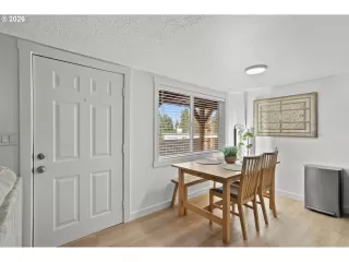 Photo #6: 551504919 Listing 