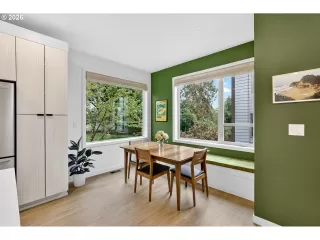 Photo #5: 551914033 Listing 